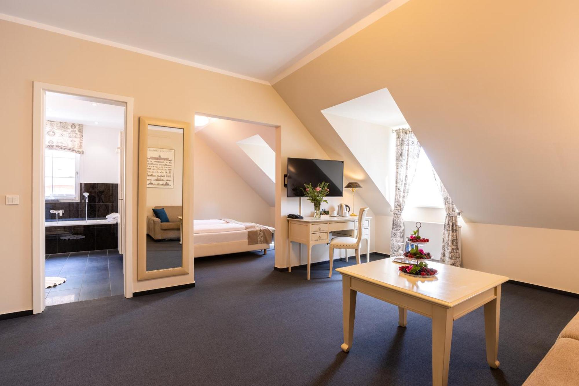 Cafe Wildau Hotel & Restaurant Am Werbellinsee Schorfheide Bagian luar foto